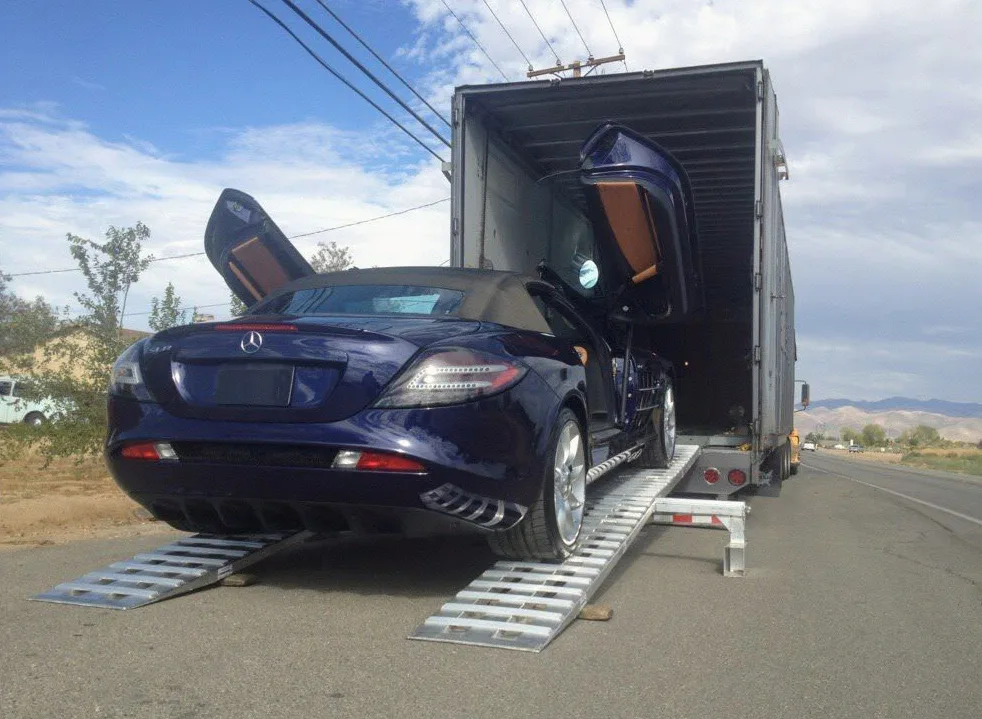 Professional how does enclosed auto transport work? — National Auto Transport